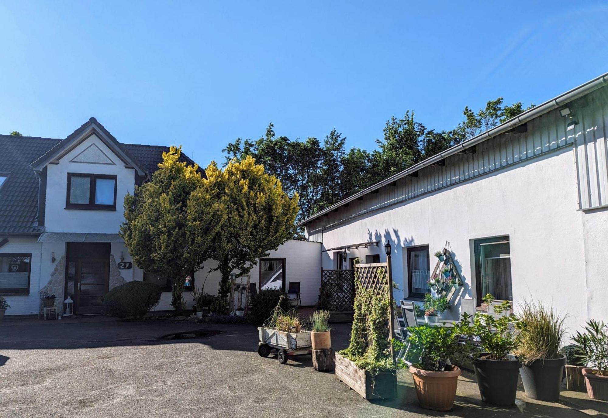 Ferienwohnungen im Koog Wesselburenerkoog Exterior foto
